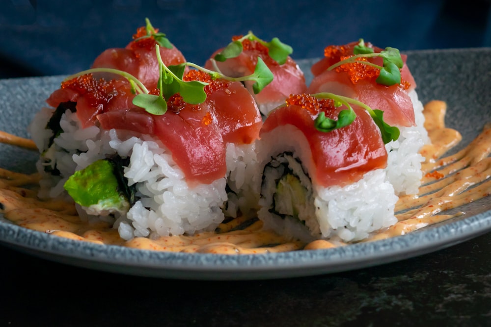 Seared tuna roll on a stone-glazed dish